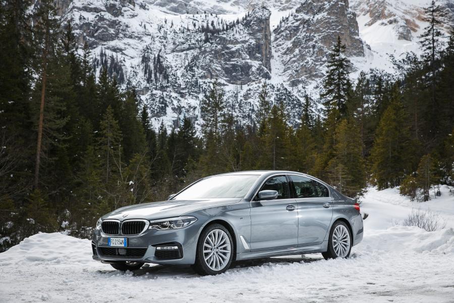  BMW 530d xDrive Sedan M Sport 2017 года  (WW) (фото 35 из 41)